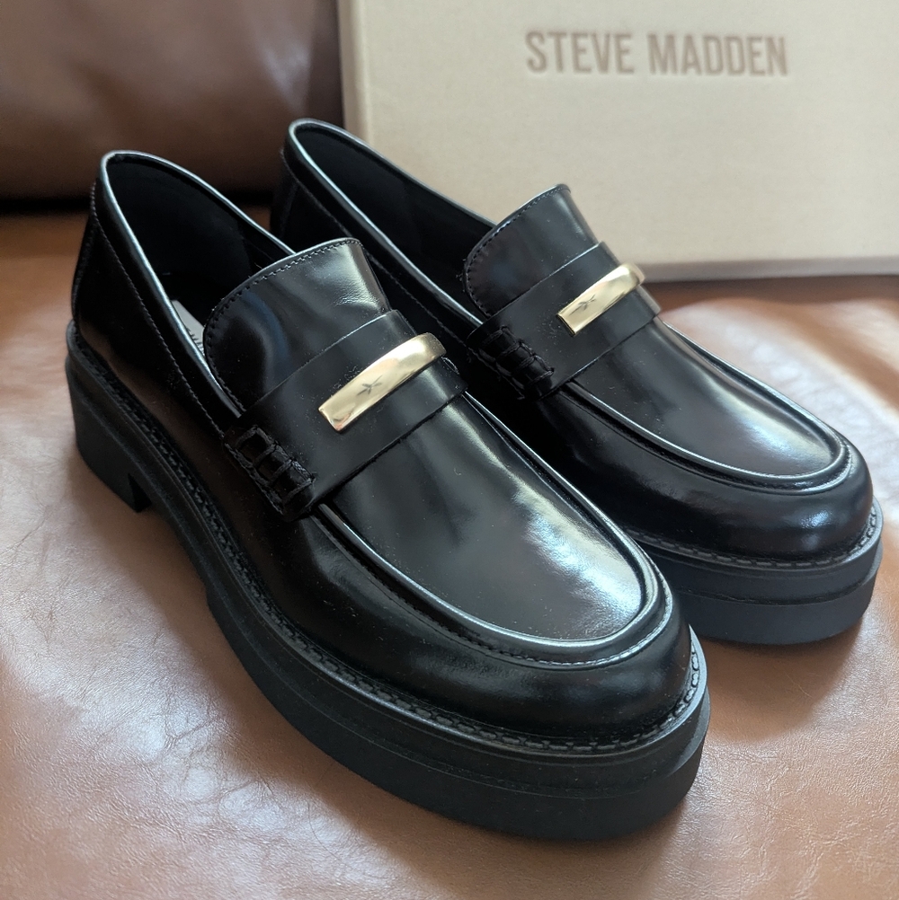 Steve Madden Glossy Black Rodrigo Loafers with Gold Accent